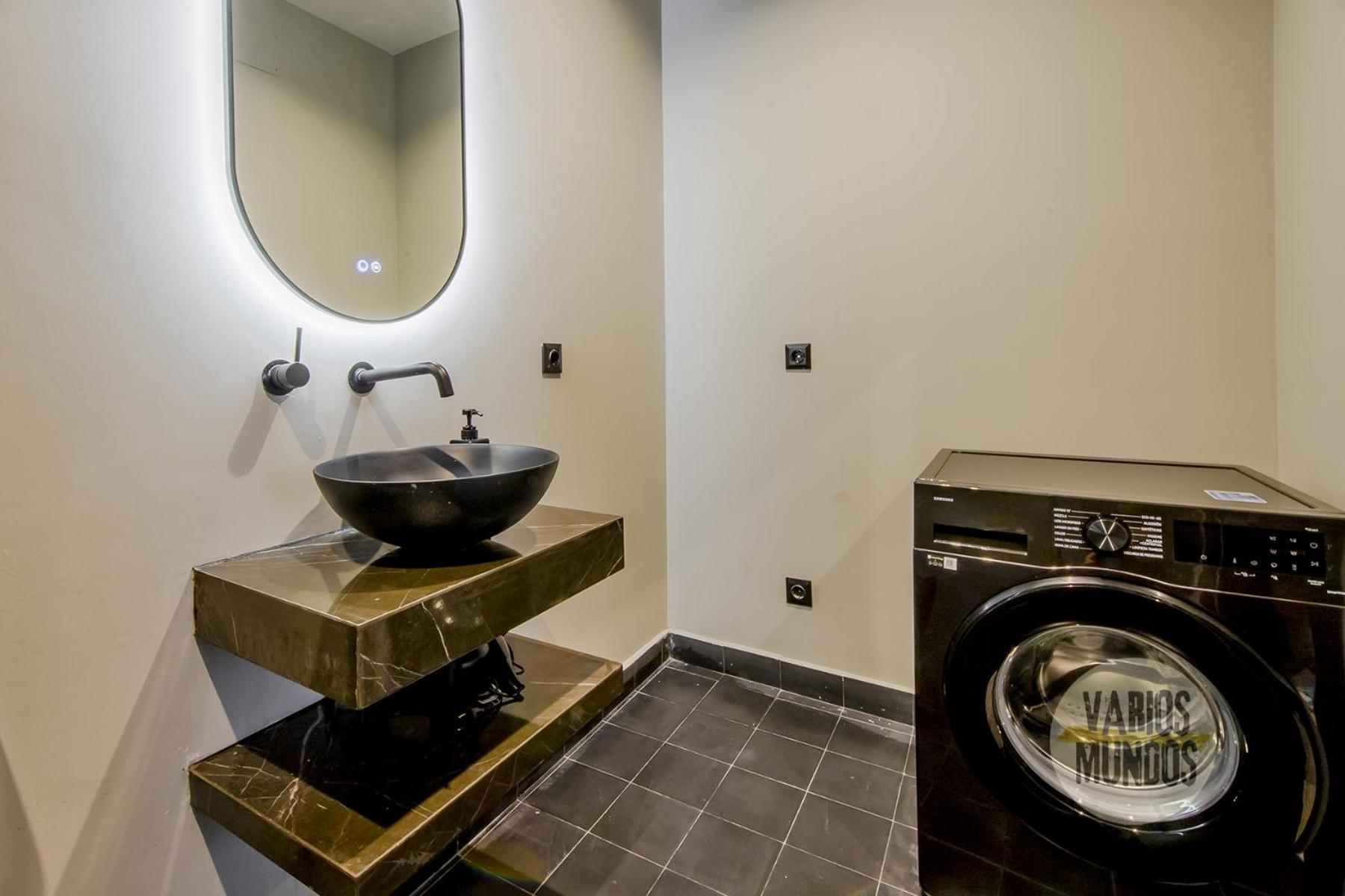 Amazing Bajo 5pax En La Latina-centro De E2 Apartamento