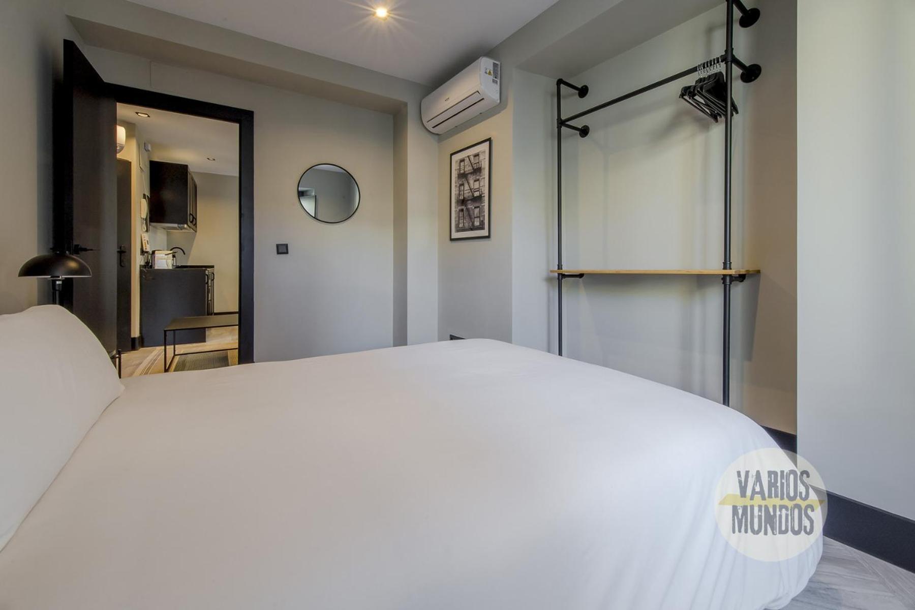 Deluxe 7pax En La Latina-centro De E2