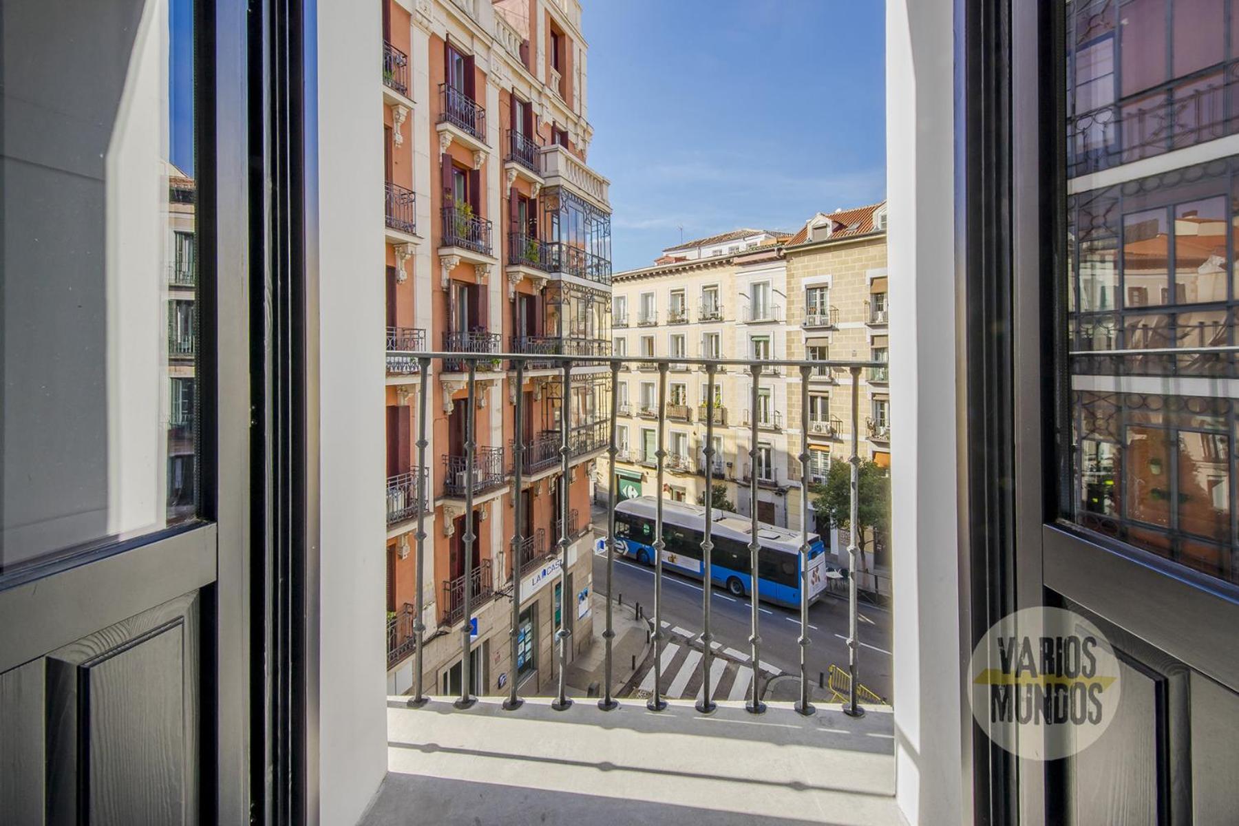 Deluxe 7pax En La Latina-centro De E2 Madrid