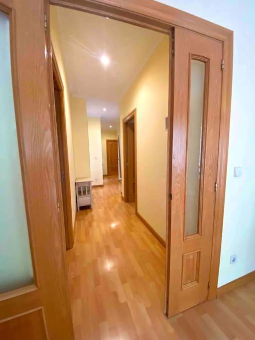 Apartamento Reina Cristina, 3 Individuales En Atocha-retiro *