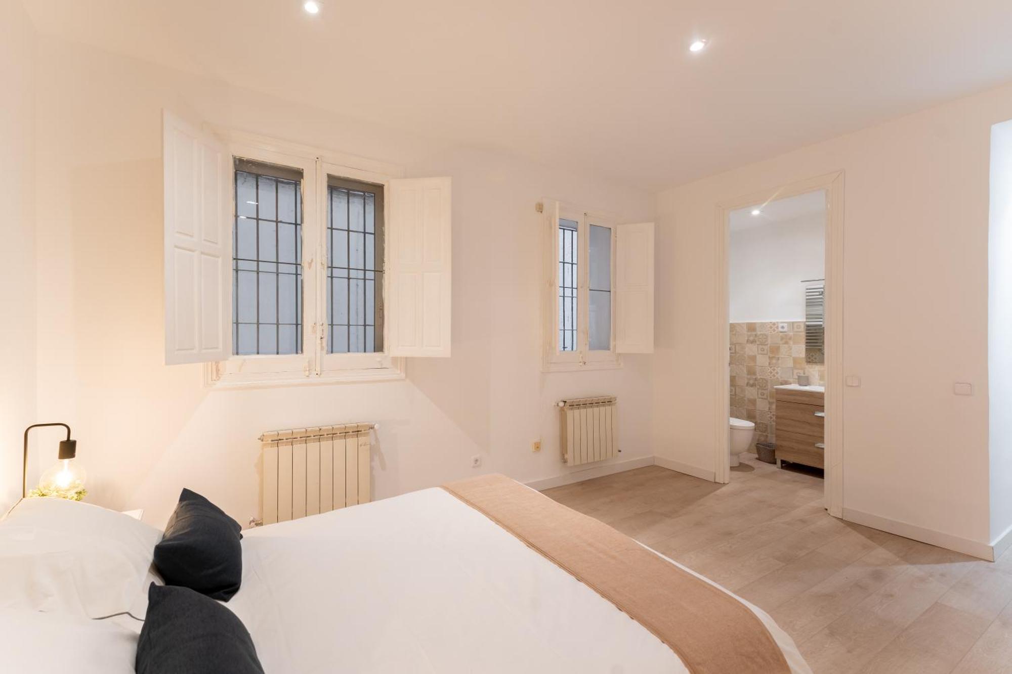Apartment Luxe In Chamberi Chic Madrid