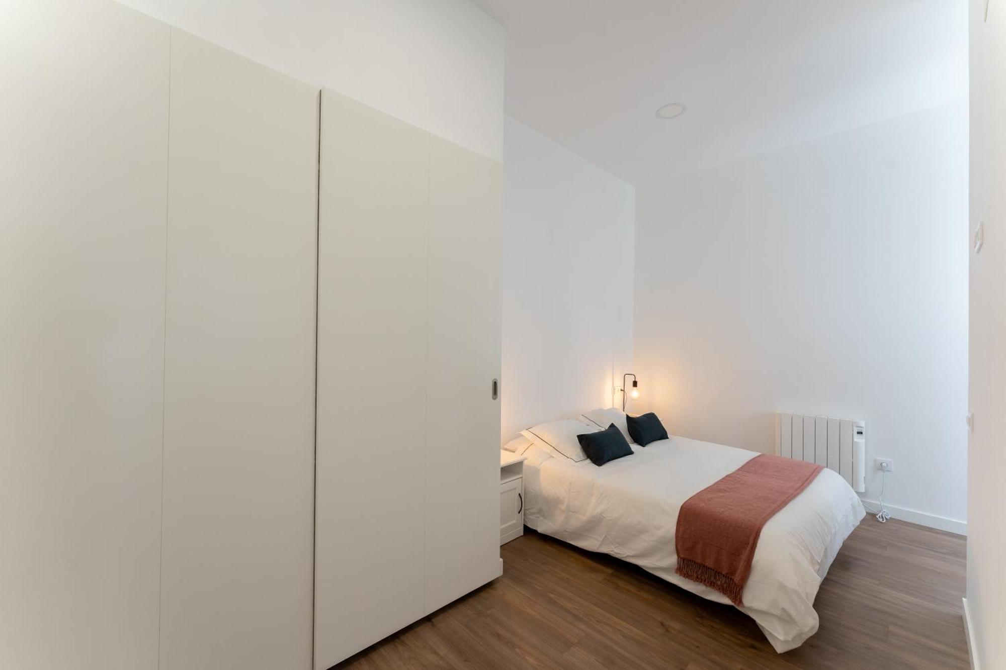 Luxe North Apartment