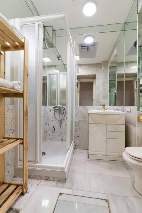 Spacious & Comfortable Flat In Gran Via-sol Apartamento Madrid