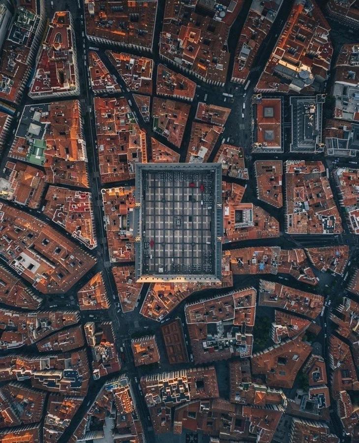 Puerta Del Sol House