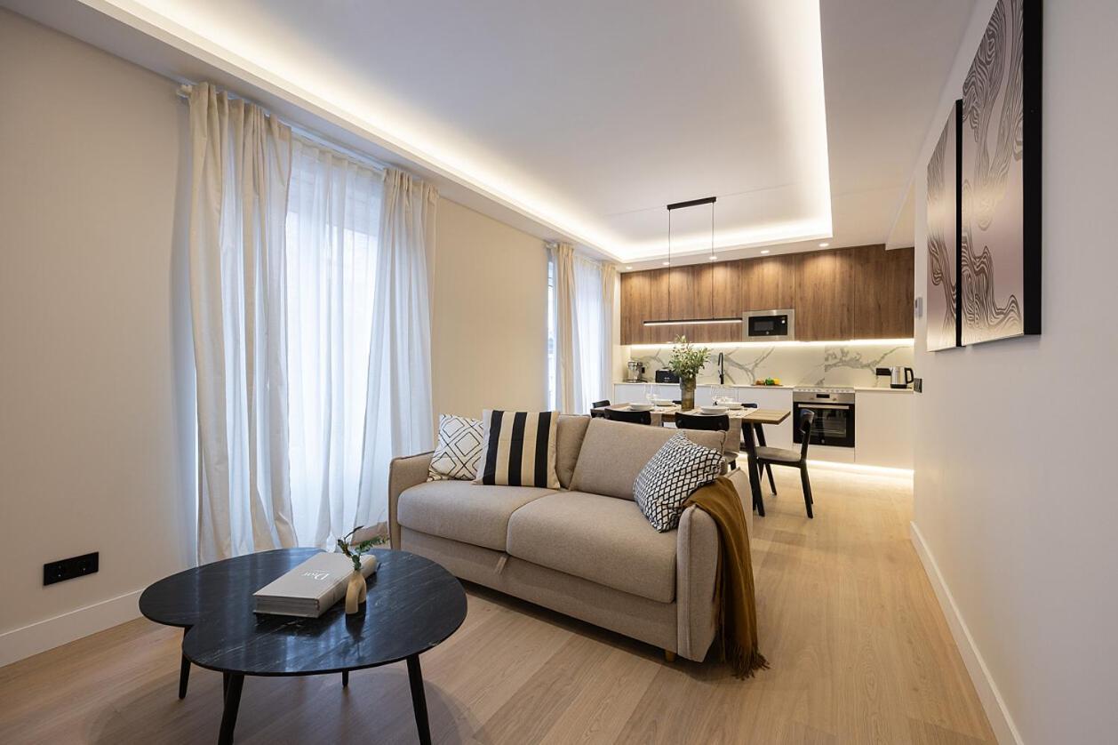 Apartment Gran Via Xv Calle De Conchas 4br 4bh Madrid