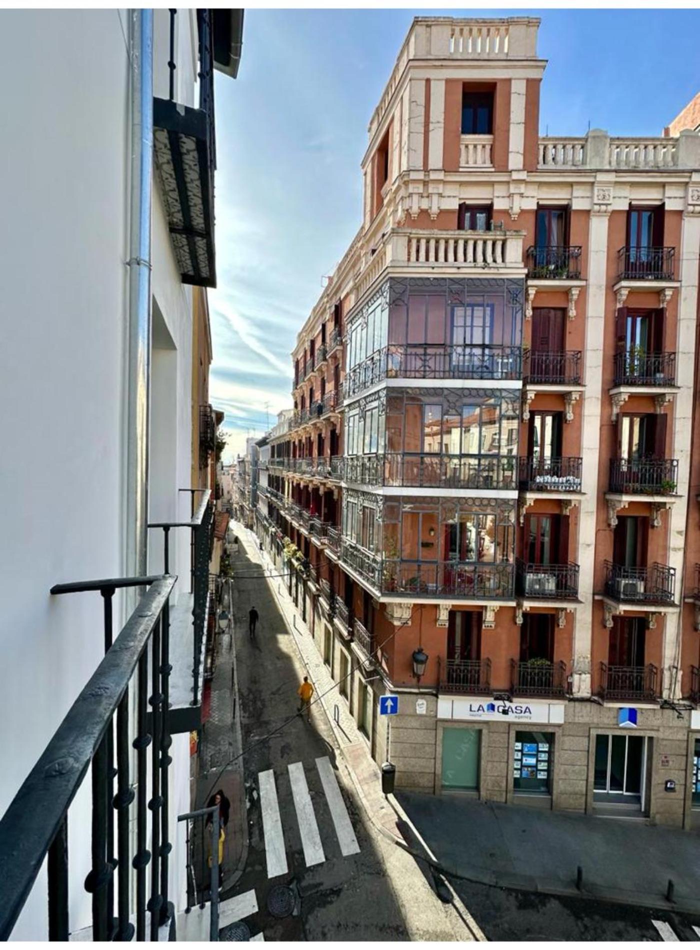 Deluxe 7pax En La Latina-centro De E2 Madrid