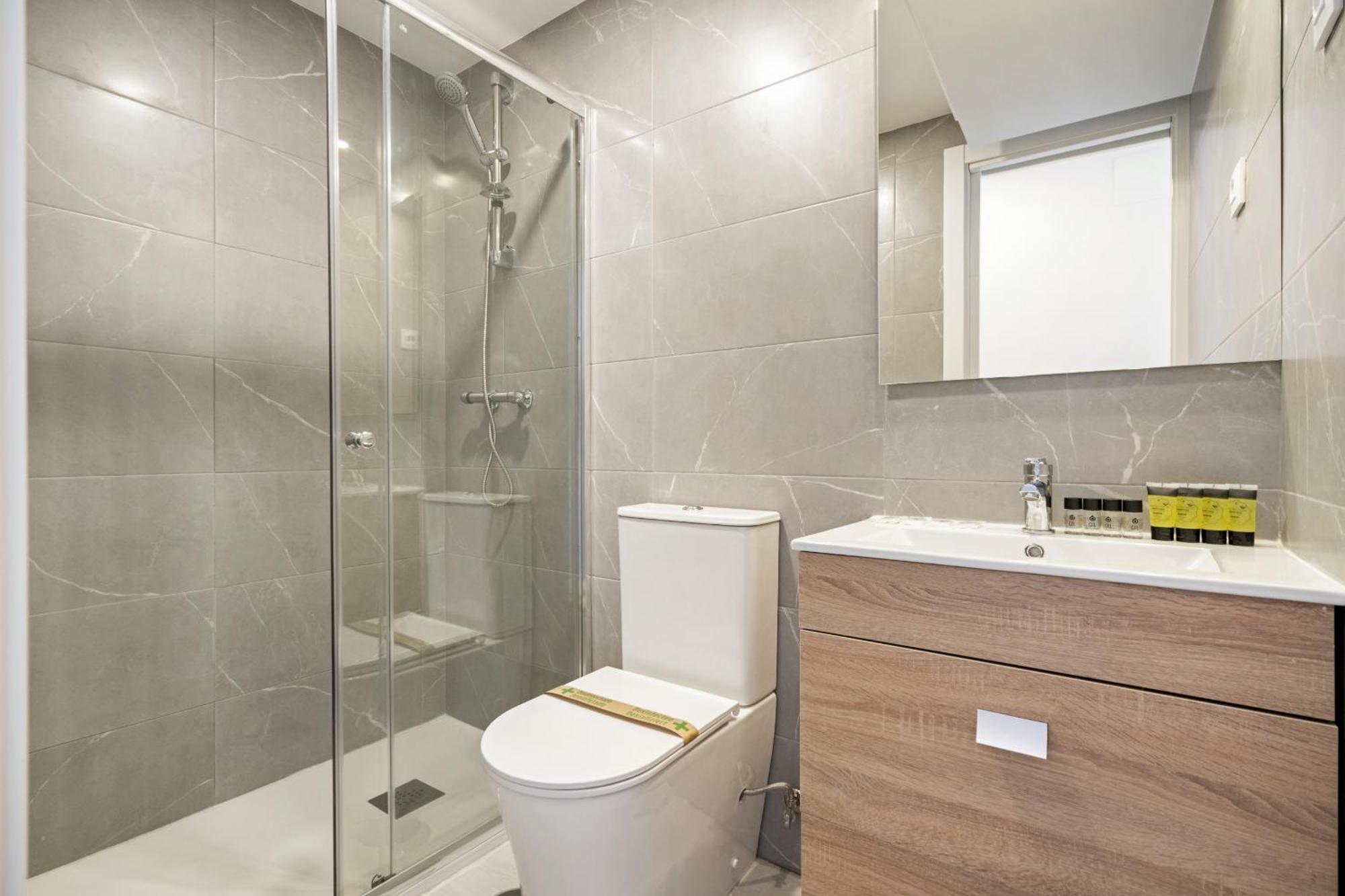 Madriver Reformados Con Parking Gratuito Apartamento