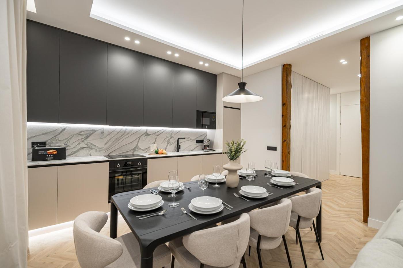 Centro Xx Calle Montera 5br 6bh *