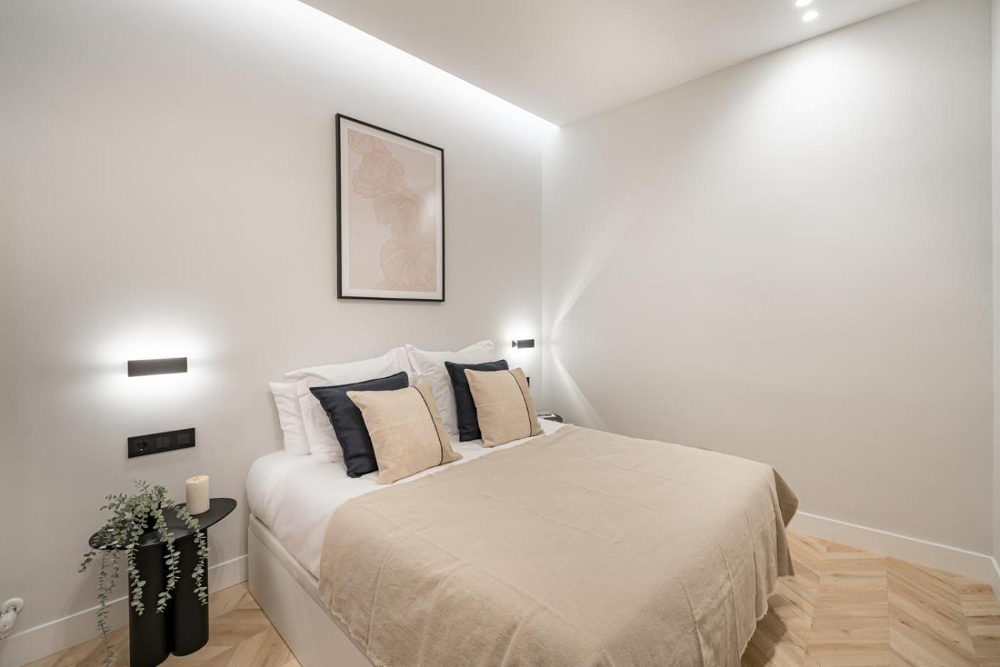 Centro Xx Calle Montera 5br 6bh Apartamento *