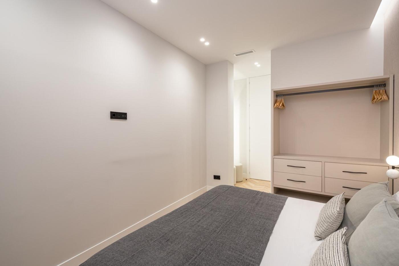 Apartamento Centro Xx Calle Montera 5br 6bh Madrid