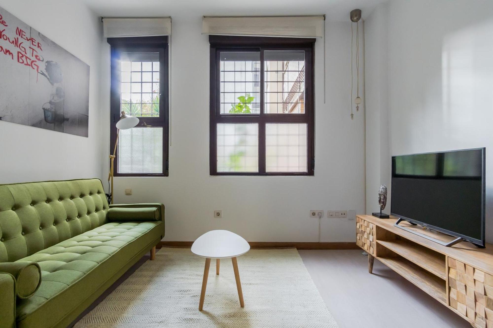 Cozy - 1bedroom 1bath -cuatro Caminos Apartment Madrid