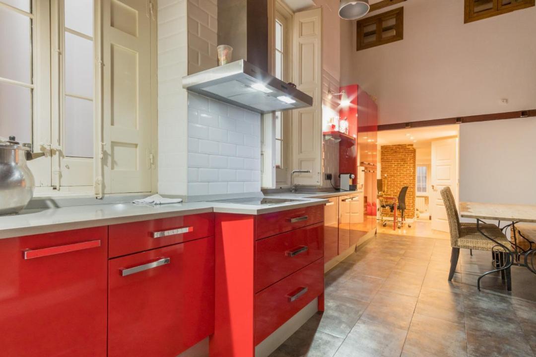 Modern- 2bd 2bth - Opera Apartamento Madrid