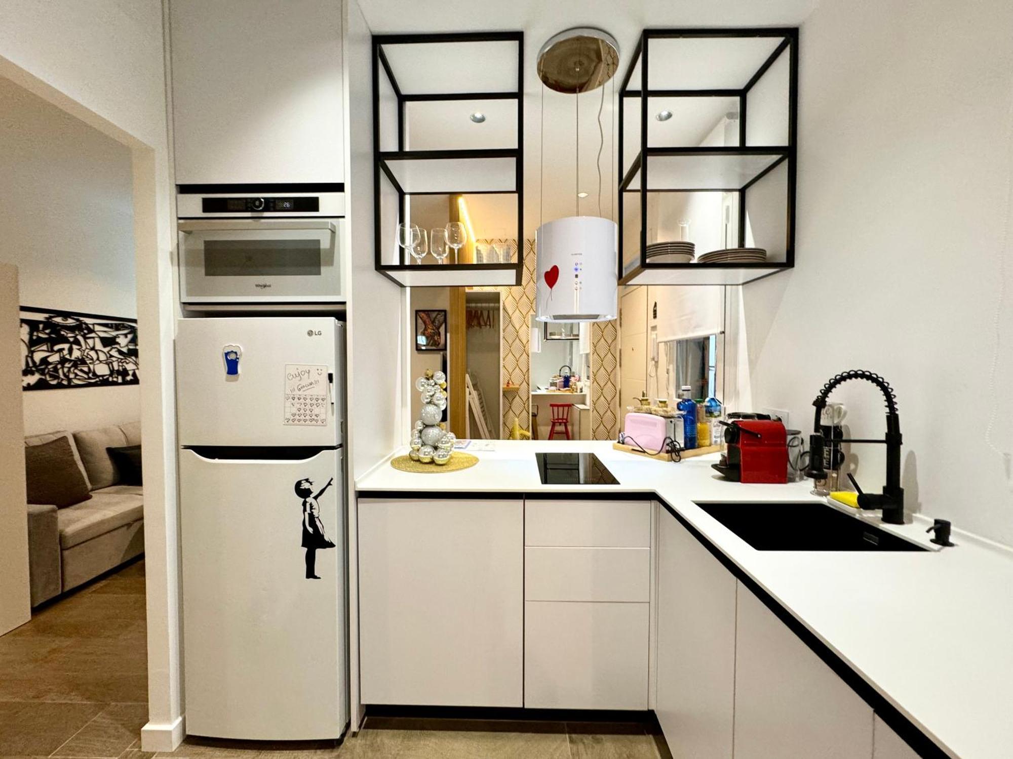 Luxury Flat Center & Parking Free Non Touristic Apartamento Madrid