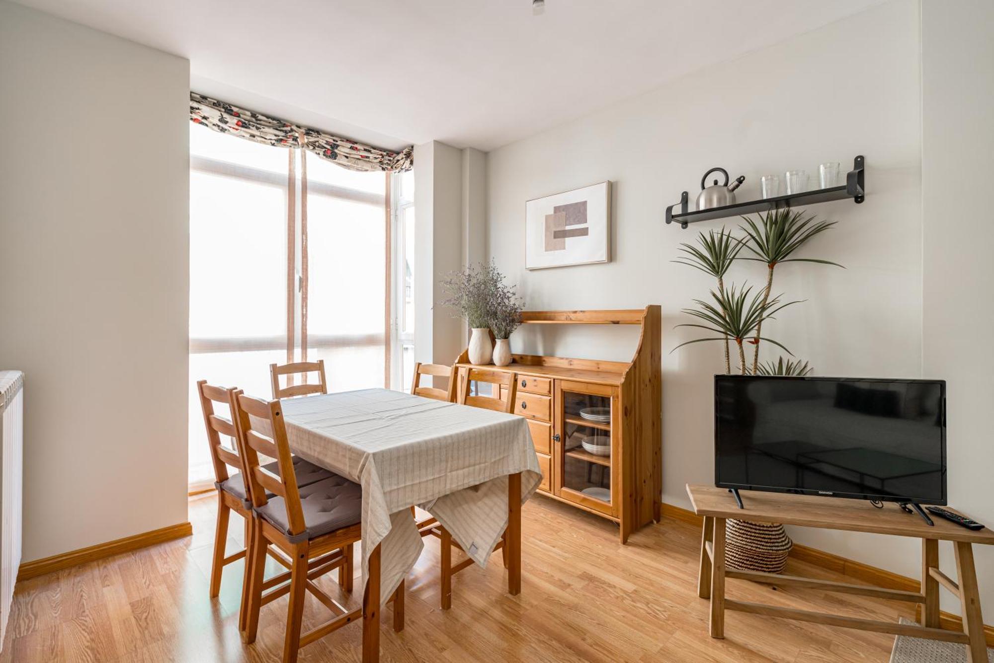 Apartment 2br Av America Bernabeu Stadium Madrid