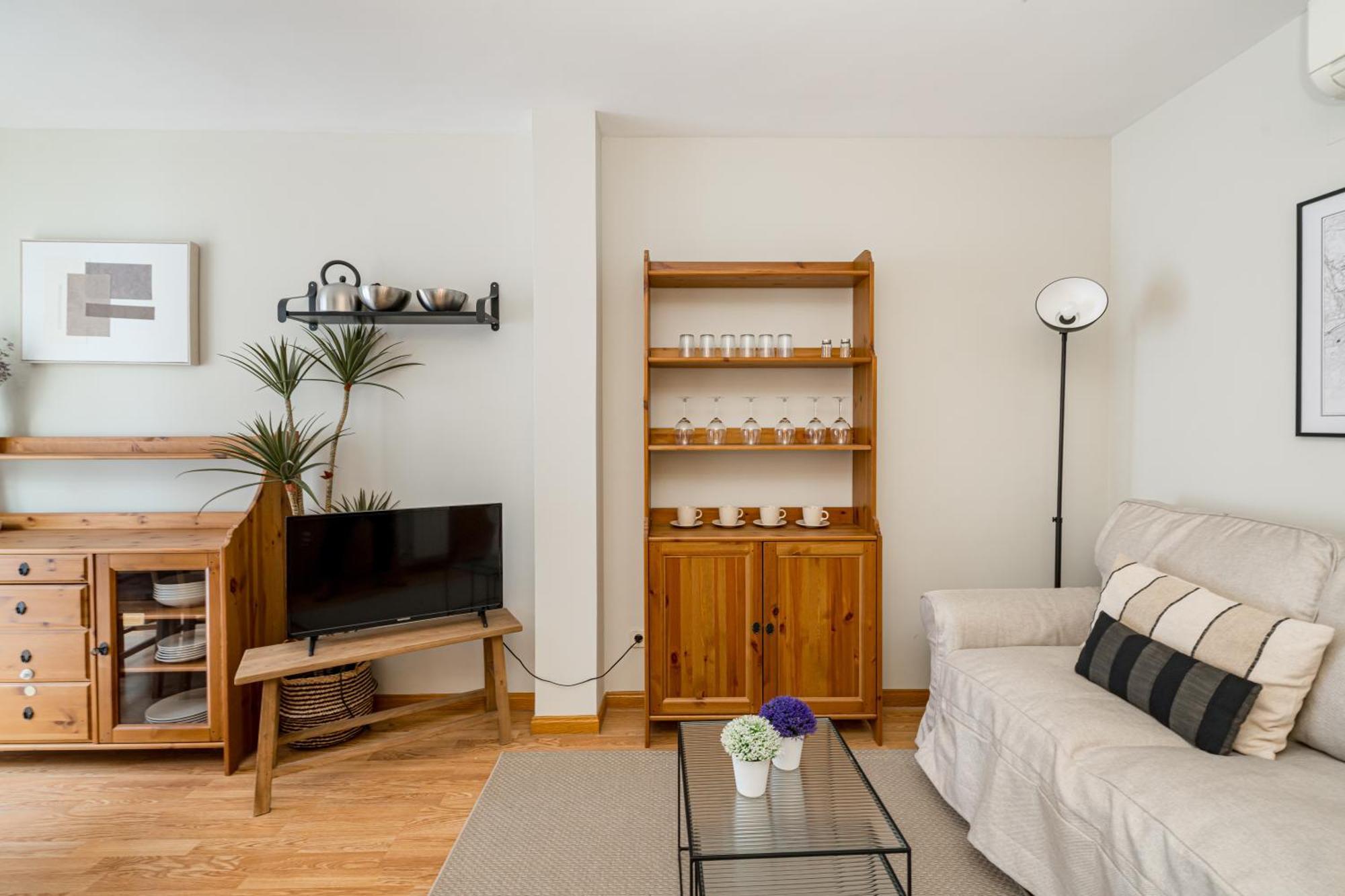 Apartment 2br Av America Bernabeu Stadium *