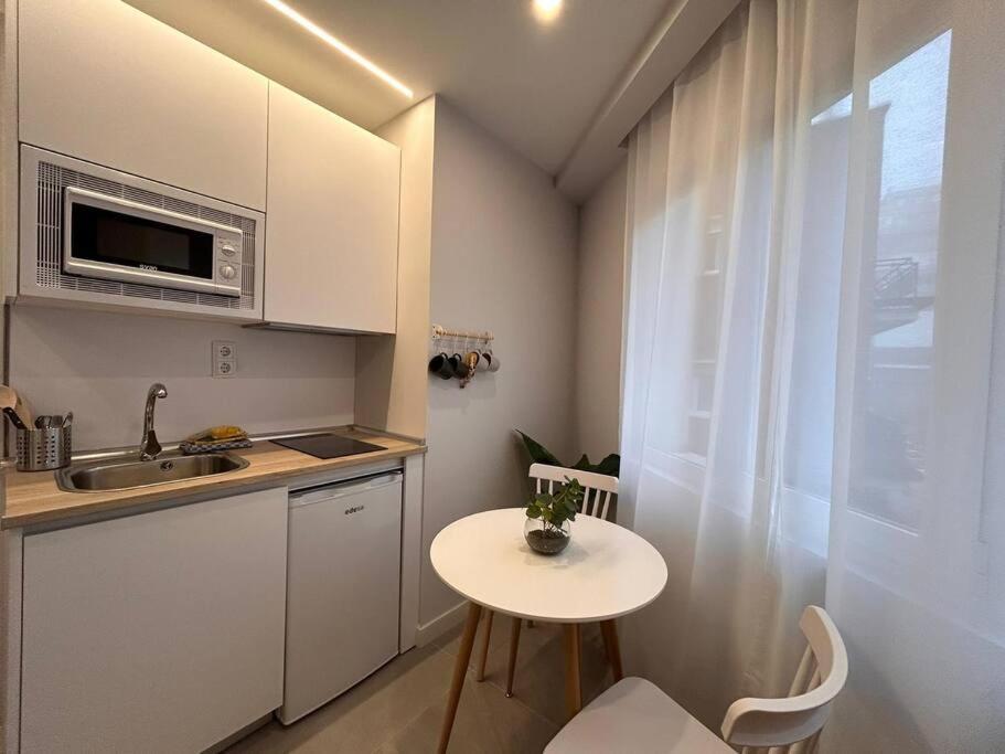 Apartment Cozy In Tetuan - En 1/8 Madrid