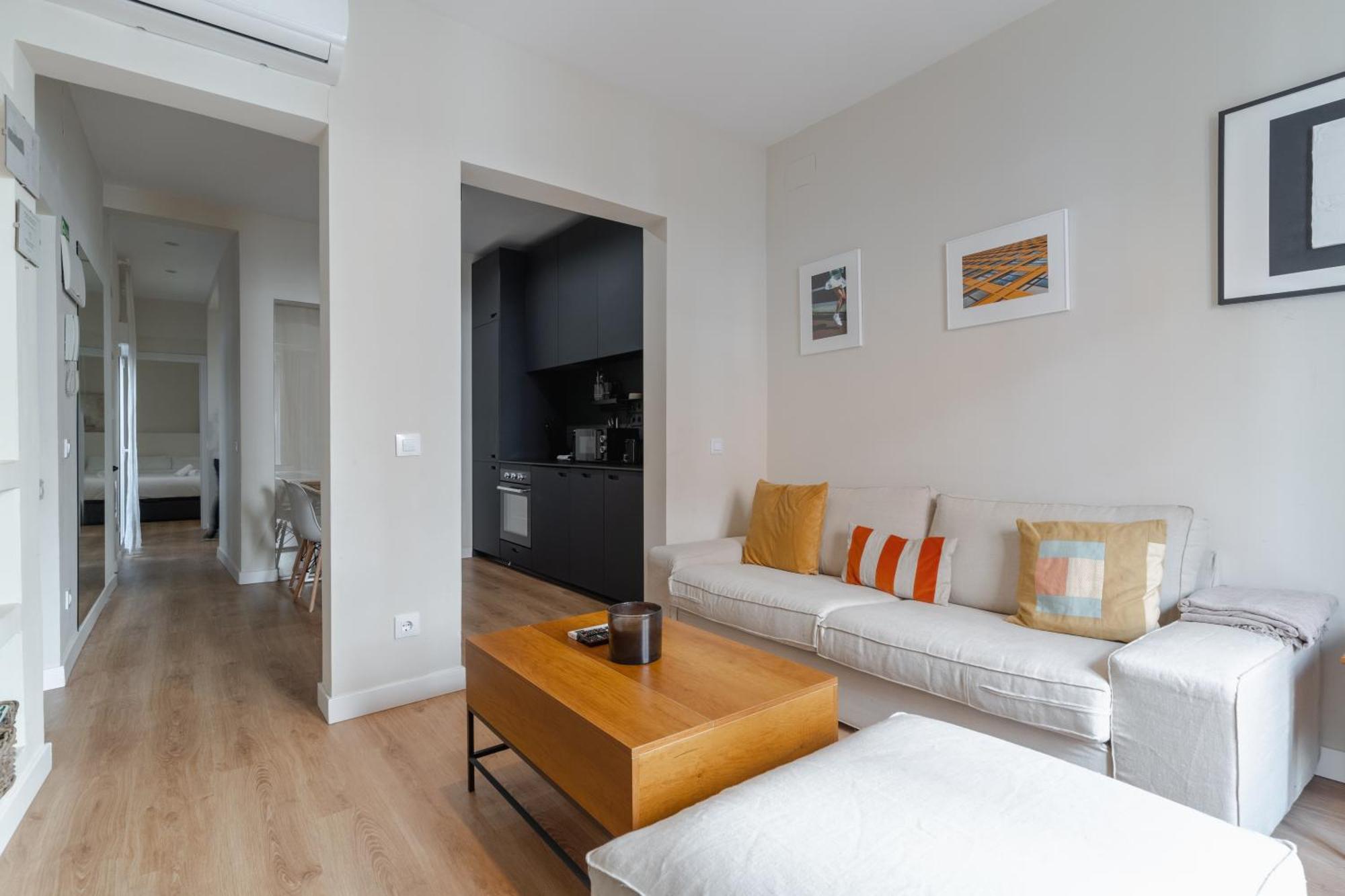 Apartamento Centric- 1bd 1bth Furnished - Chueca
