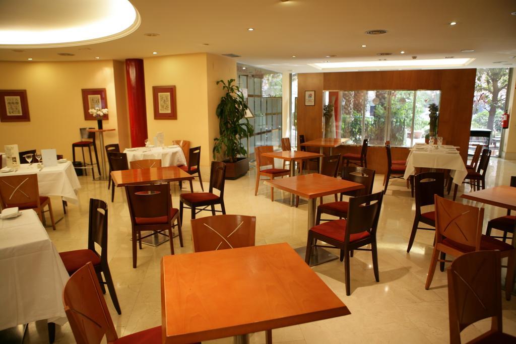 Hotel Husa Moncloa Madrid