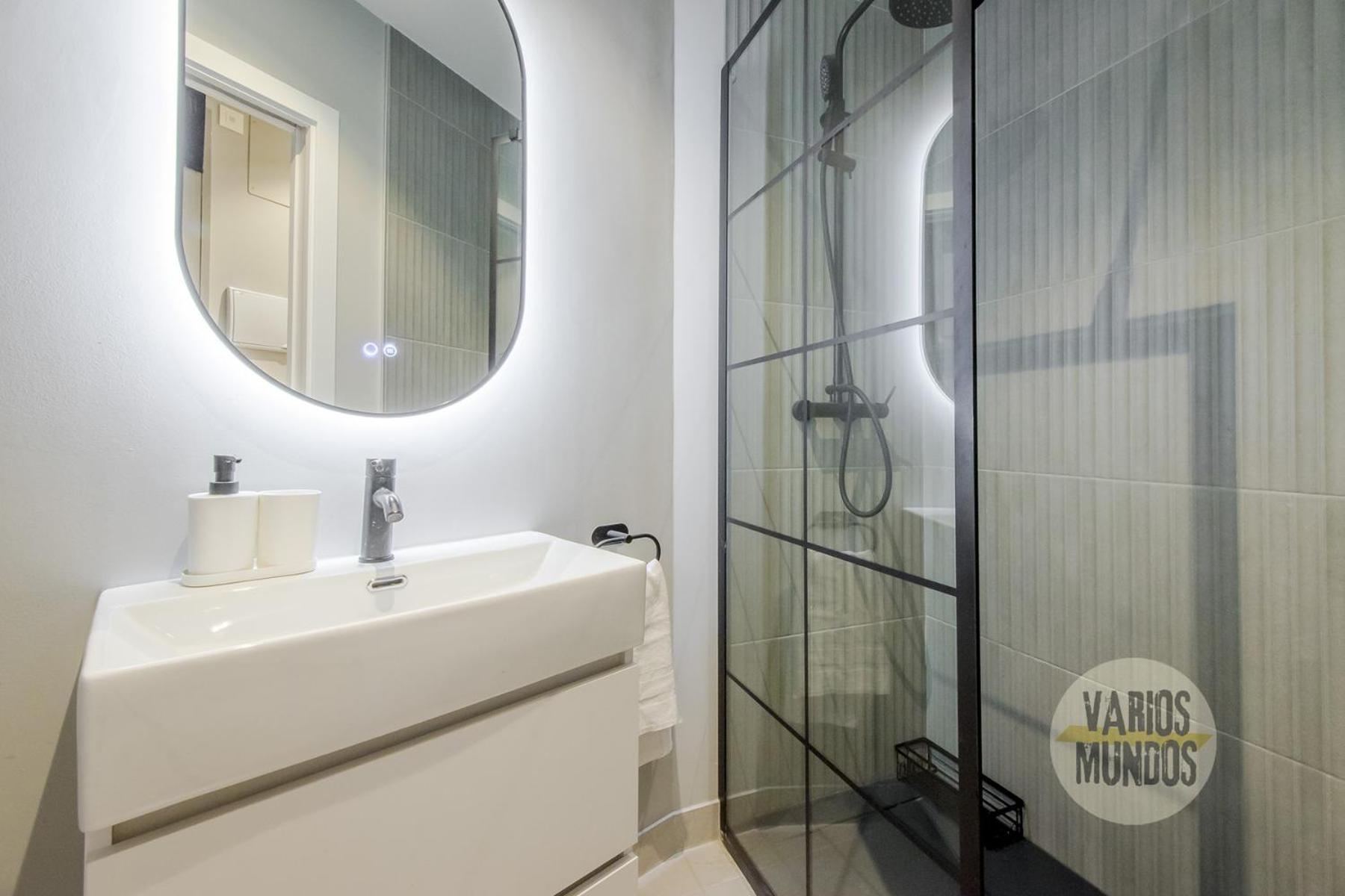 Apartamento Urban And 5pax En Calle Silva-gran Via E2