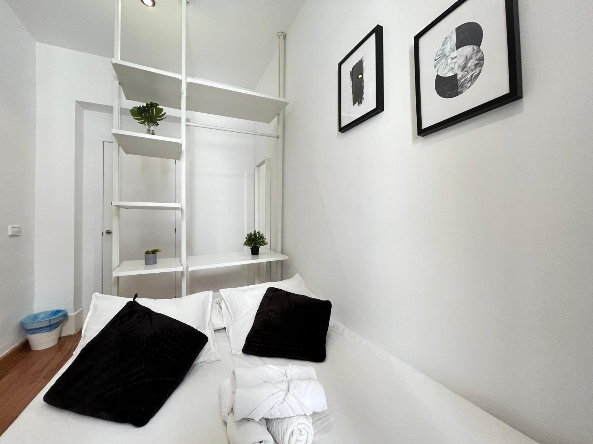 Habitacion Chueca Exterior Apartment