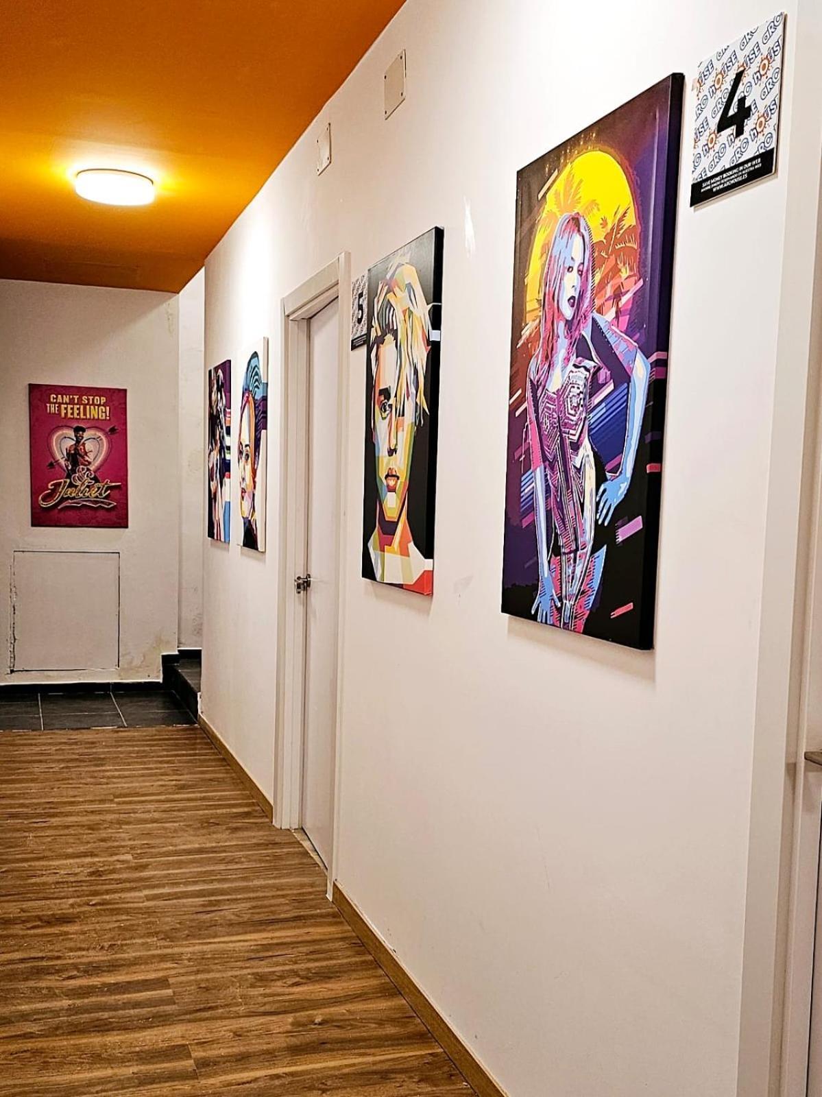 Arc House Pop Art *