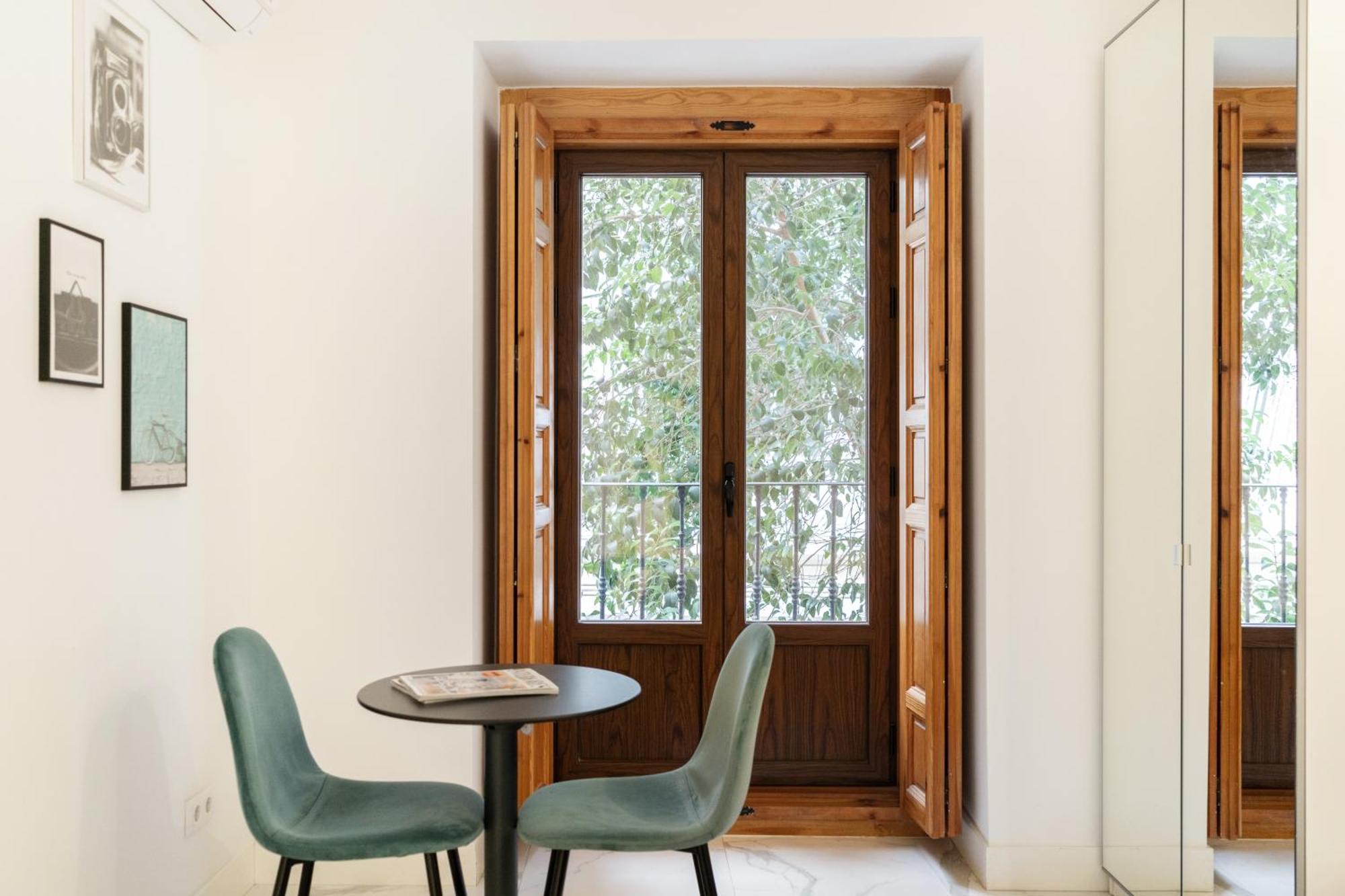 Dobo Homes - D14 * Madrid