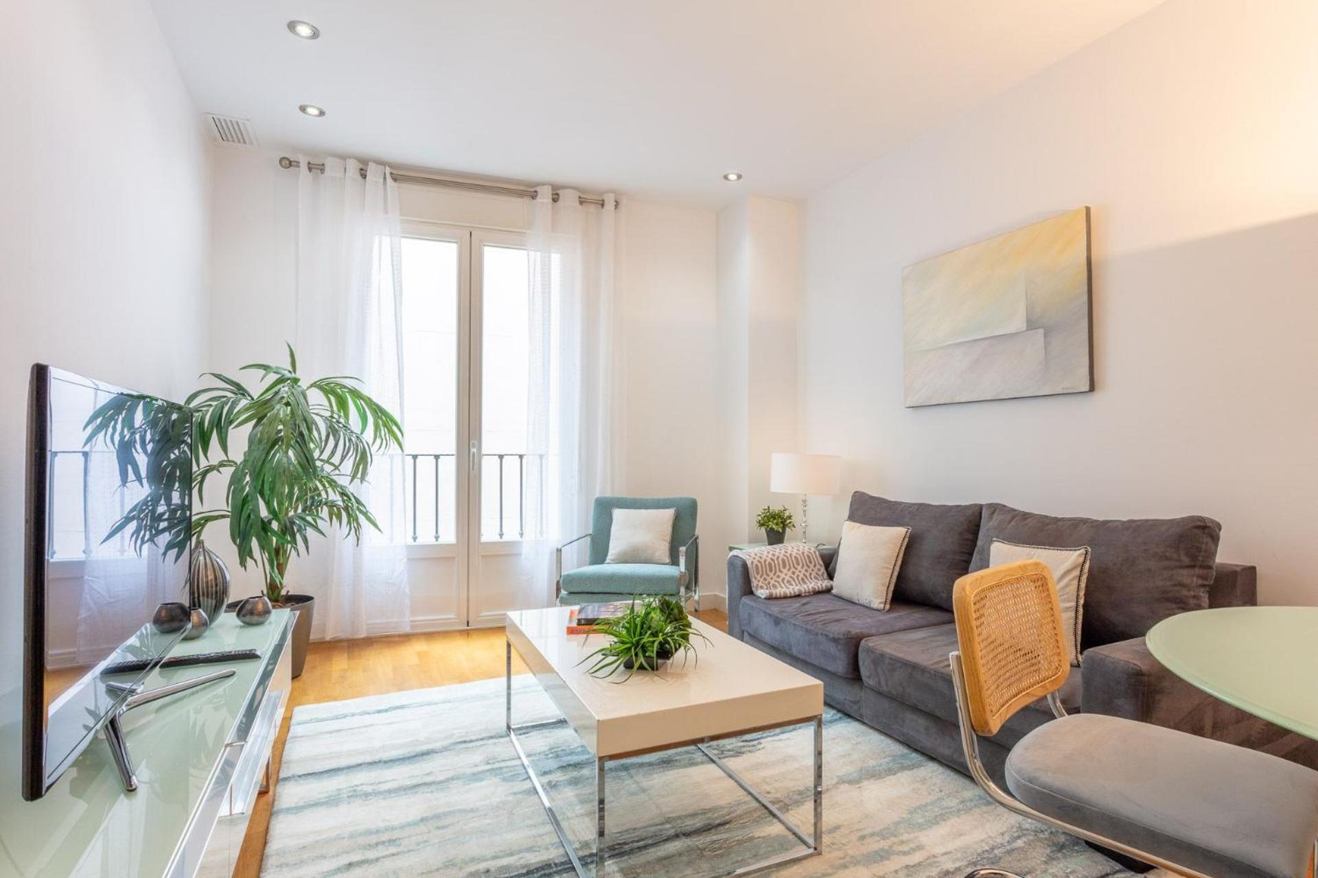 Perfect 4-person In The Heart Of Near Plaza Mayor I Apartamento Madrid