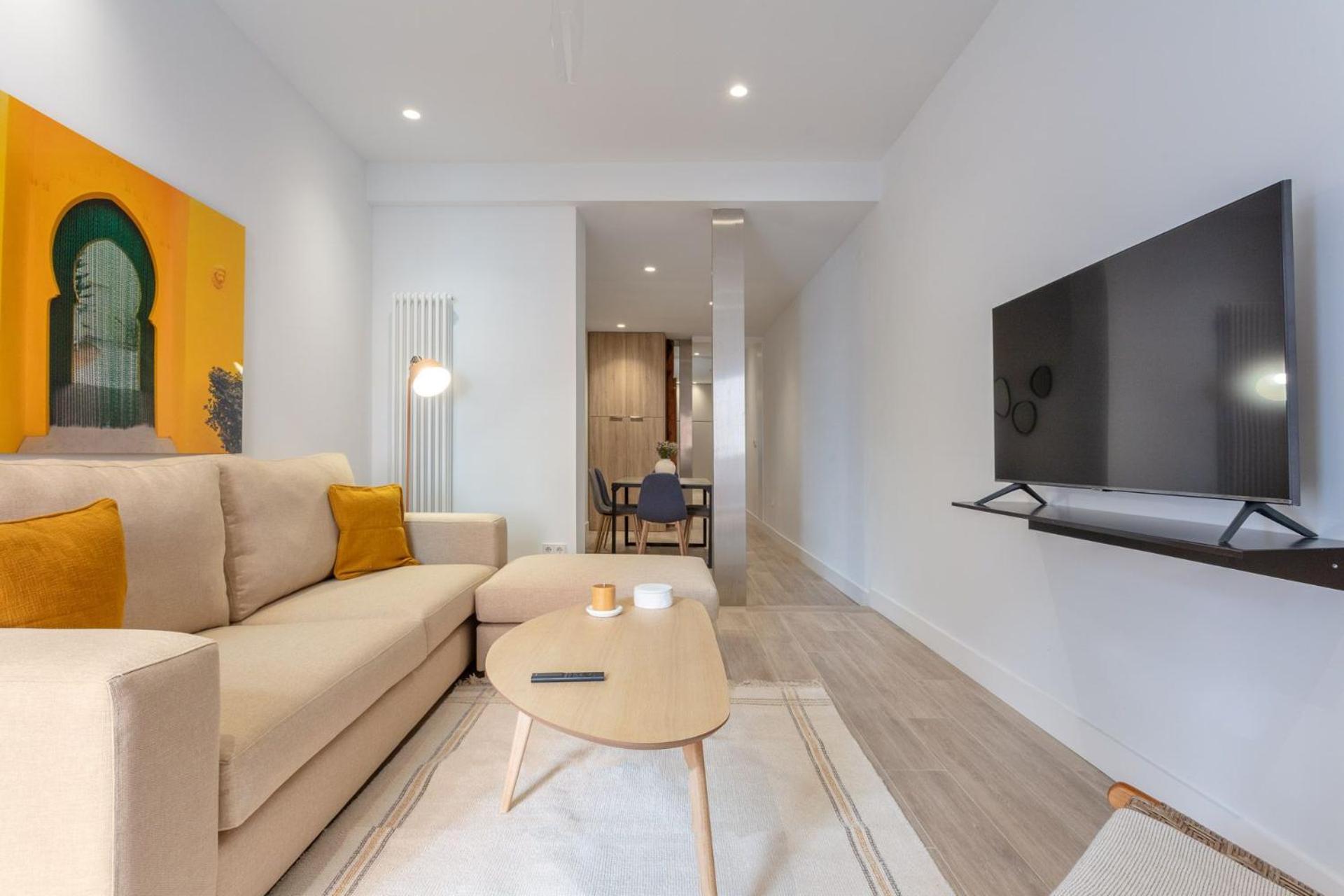 Spacious 2-bedroom In Steps Away From Plaza Espana Conde Duque I Madrid