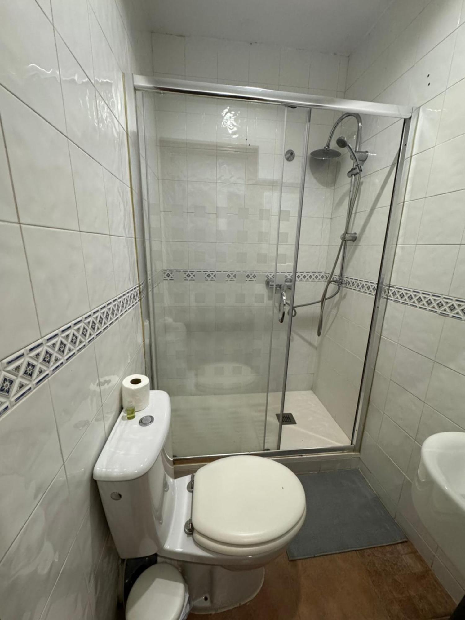Residencia De Estudiantes Rosales *