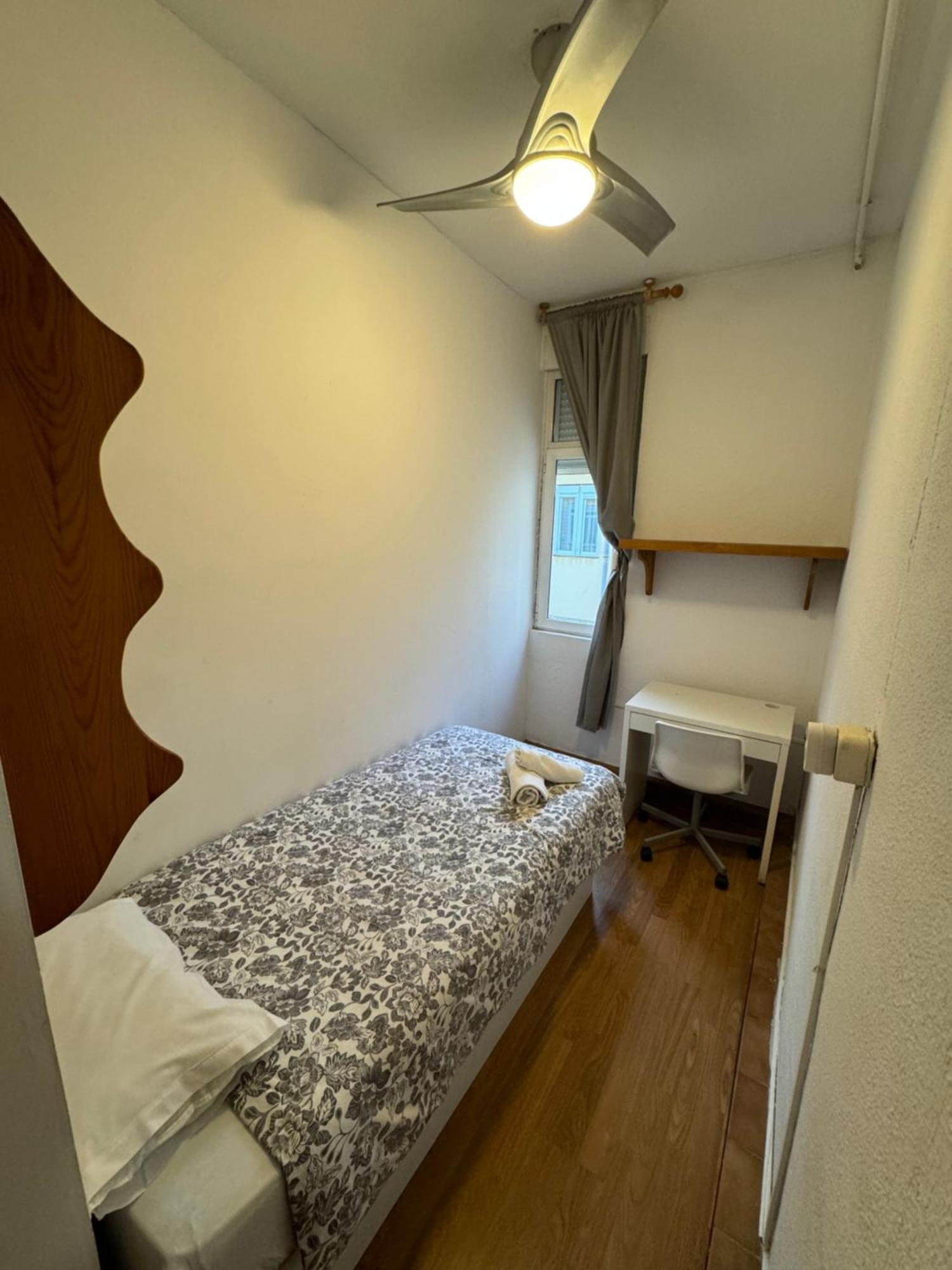 Apartamento Residencia De Estudiantes Rosales *