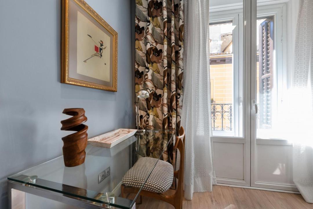 1 Bedroom 1 Bathroom Furnished - Sol - Downtown - Minty Apartamento Madrid