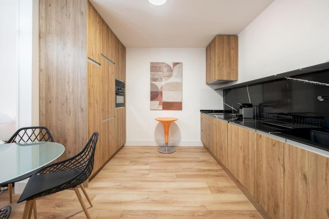 Luxury & Centric- 2bd 1bth - Plaza De Espana