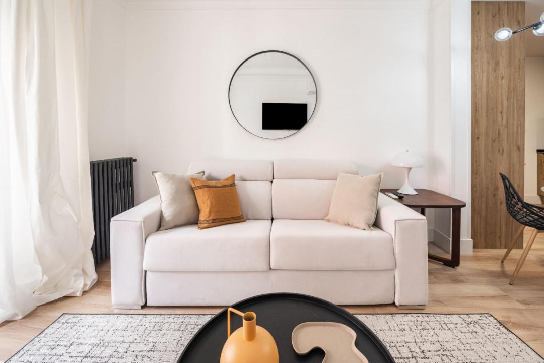 Luxury & Centric- 2bd 1bth - Plaza De Espana Apartment
