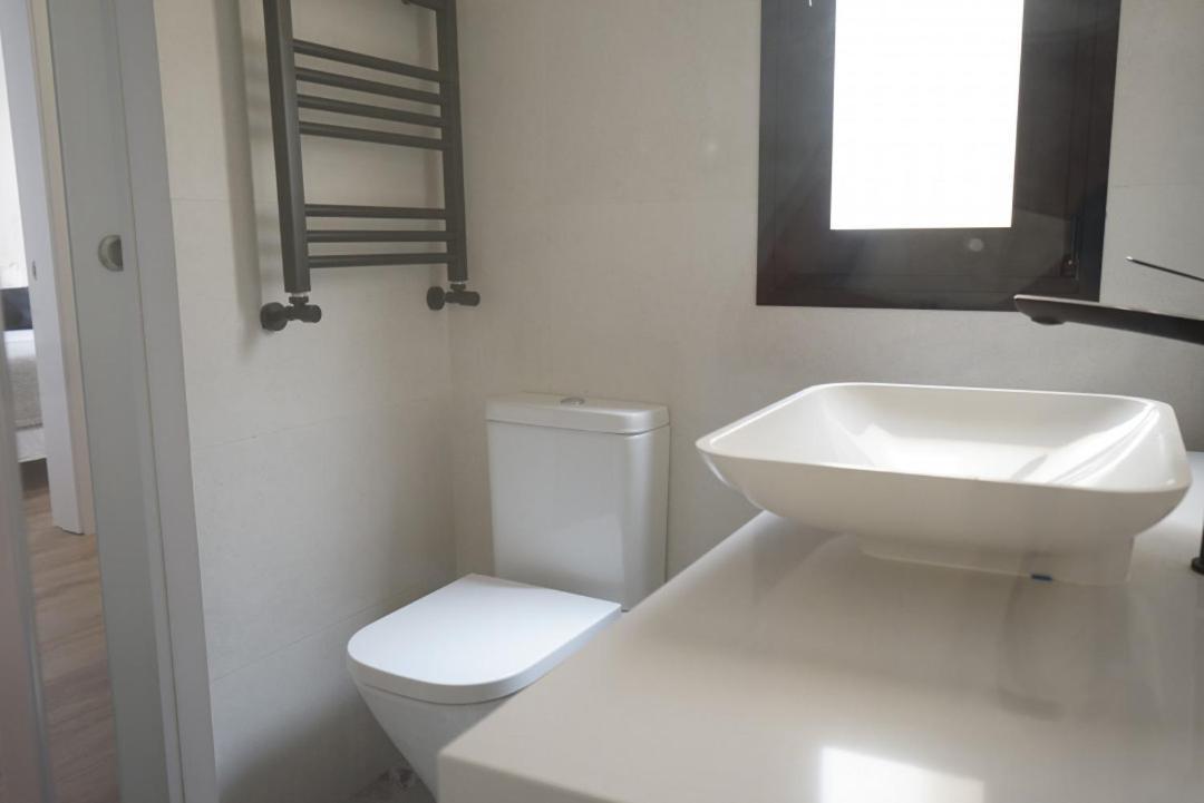 Apartamento Diaphanous And Modern- 2bd 2bth- Plaza Espana