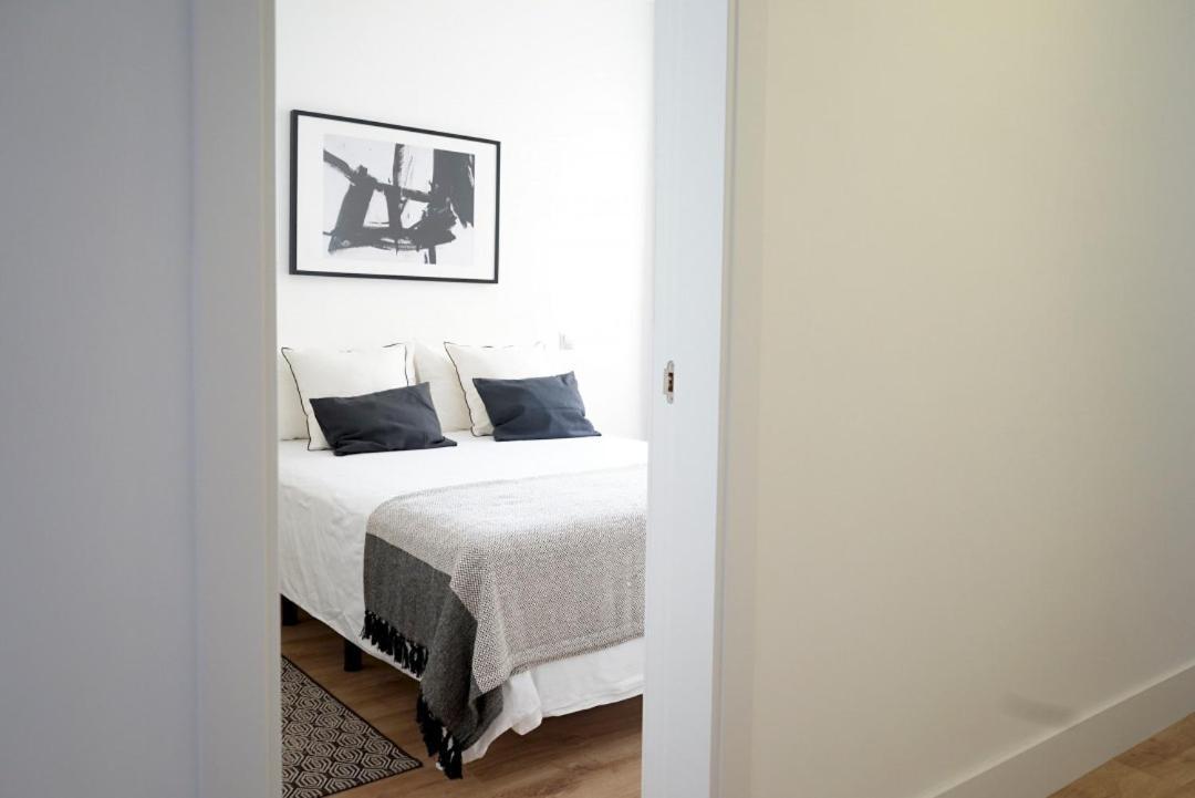 Apartamento Diaphanous And Modern- 2bd 2bth- Plaza Espana Madrid