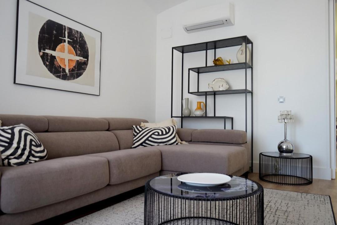 Apartamento Diaphanous And Modern- 2bd 2bth- Plaza Espana Madrid