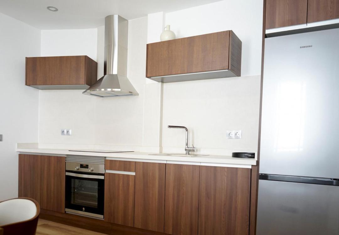Diaphanous And Modern- 2bd 2bth- Plaza Espana Apartamento