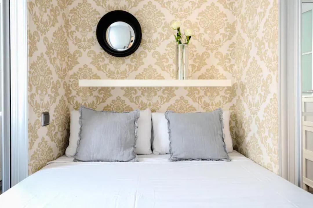 Modern And Bright- 1bd 1 Bth Furnished- Sol In Downtown Area Madrid