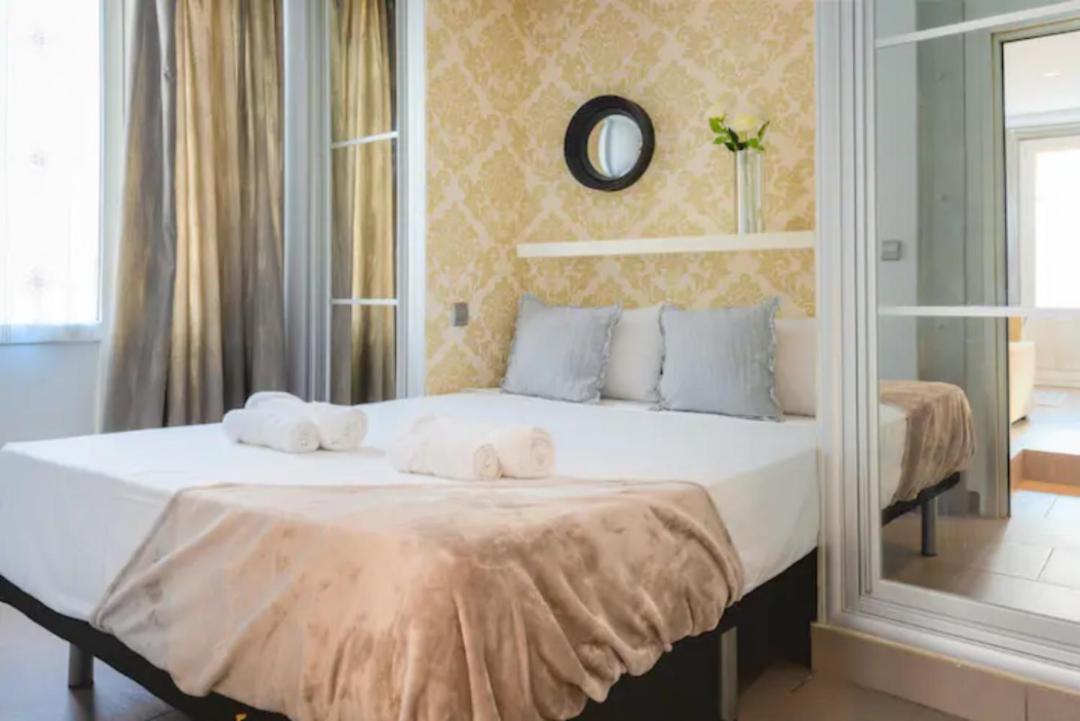 Modern And Bright- 1bd 1 Bth Furnished- Sol In Downtown Area Madrid