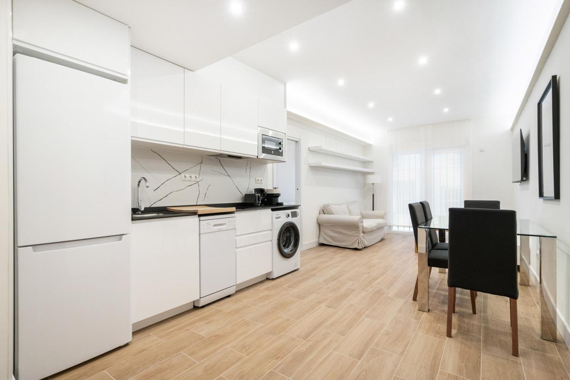Apartamento Unico En Gran Via Apartment *