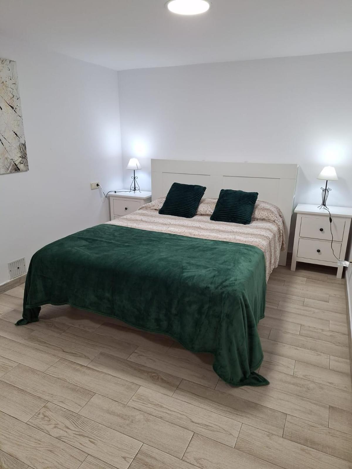 Apartment Apartamento Cercano A Ifema, Aeropuerto, Clinica Universitaria Navarra Y Civitas Metropolitano *