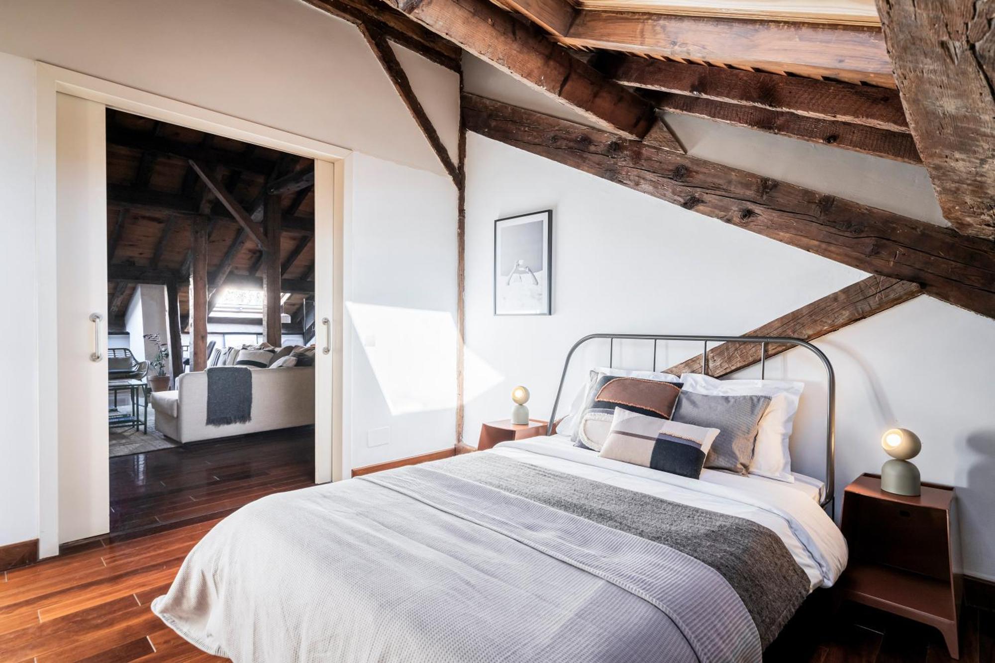 16th Century Palace Apartamento *