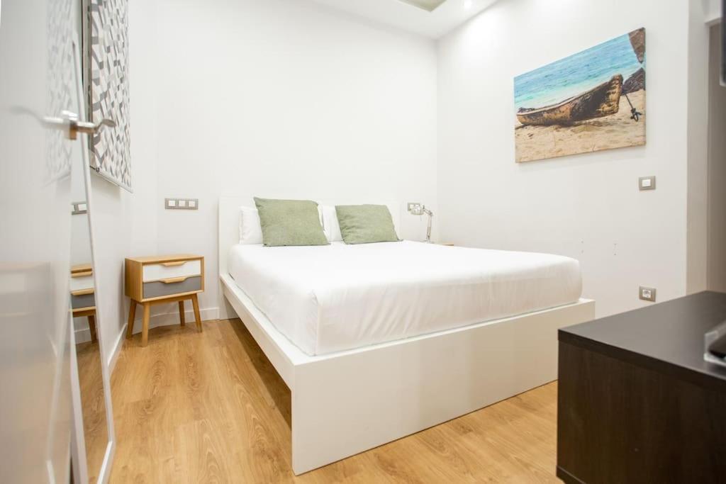 Ideal Flat In The Retiro Area - C5 Apartment *