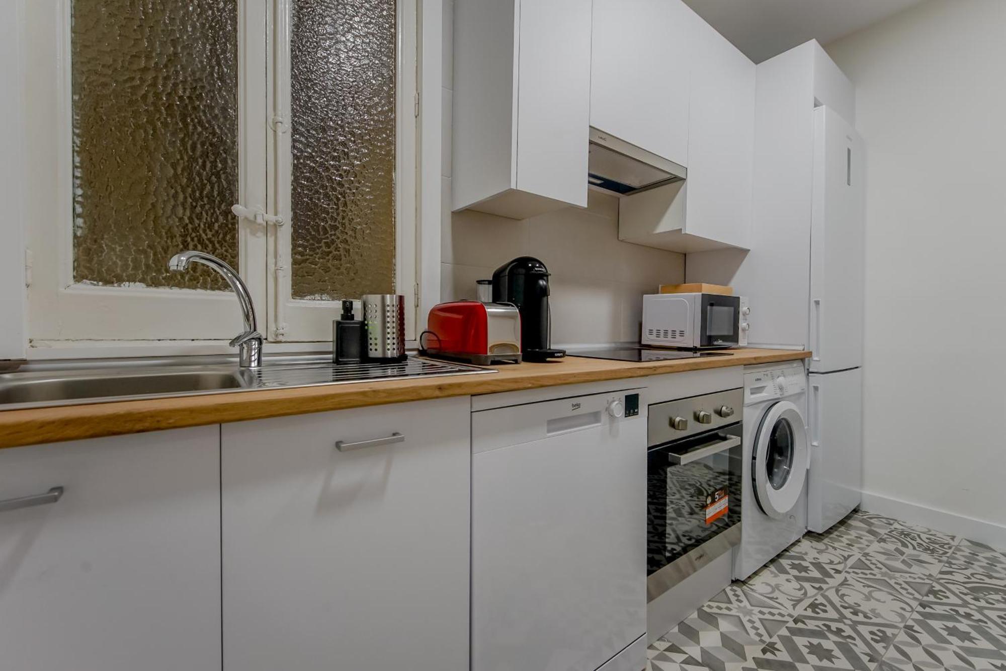 Apartamento Modern 6pax En La Plaza De Tirso-centro E1 Madrid