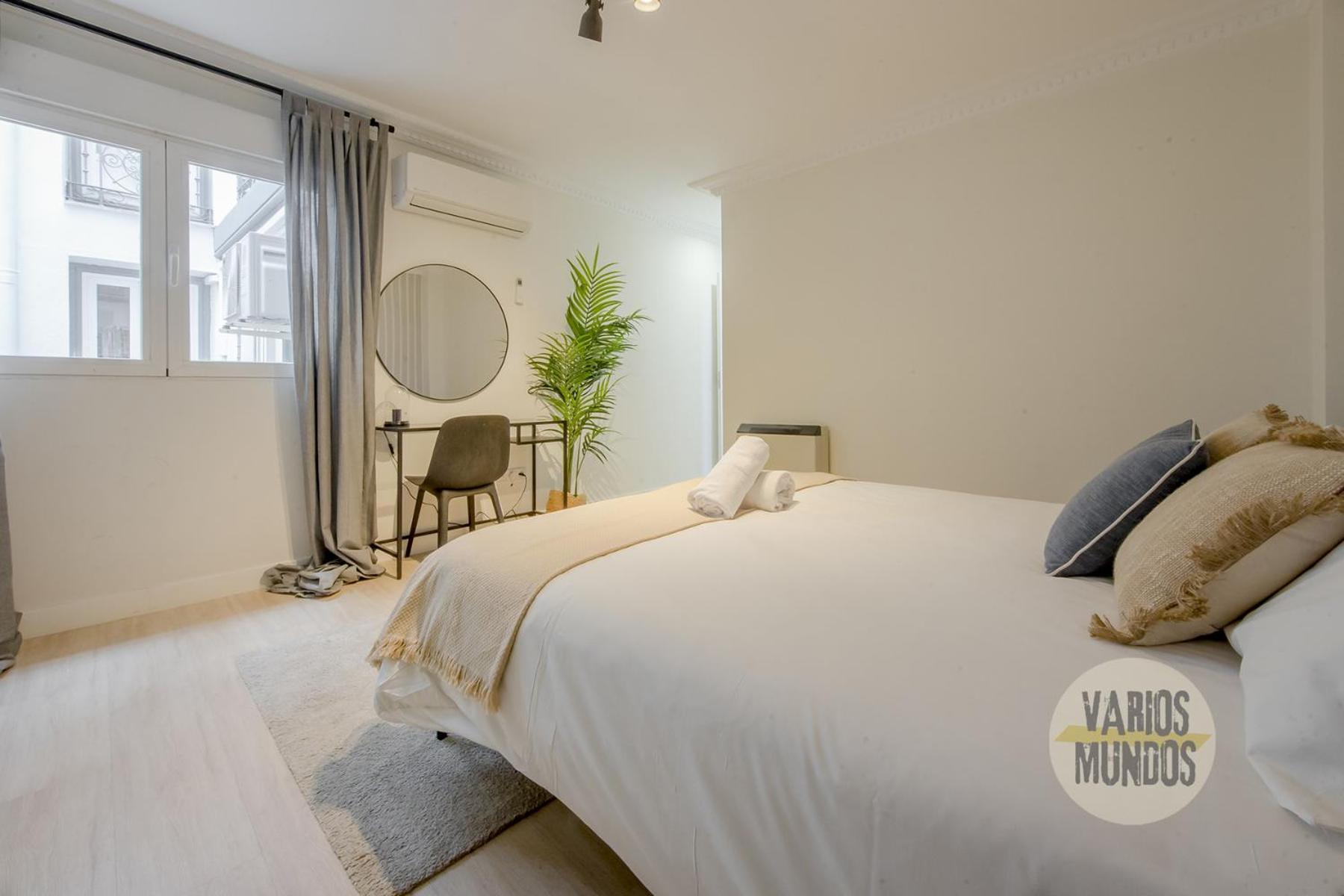 Nuevo Apt De 7pax En Calle Mayor 11 En La Puerta Del Sol Apartamento Madrid