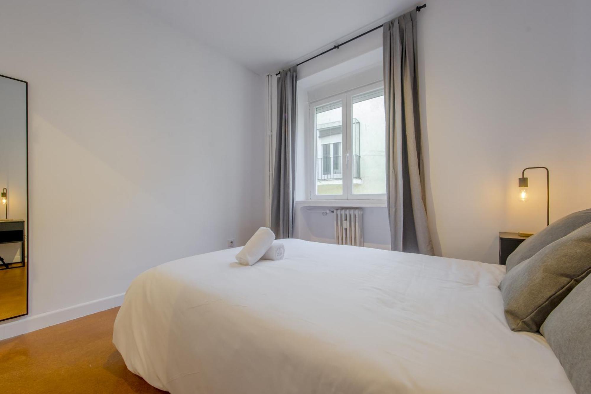 Apartamento Classic 7pax En La Latina-centro De *