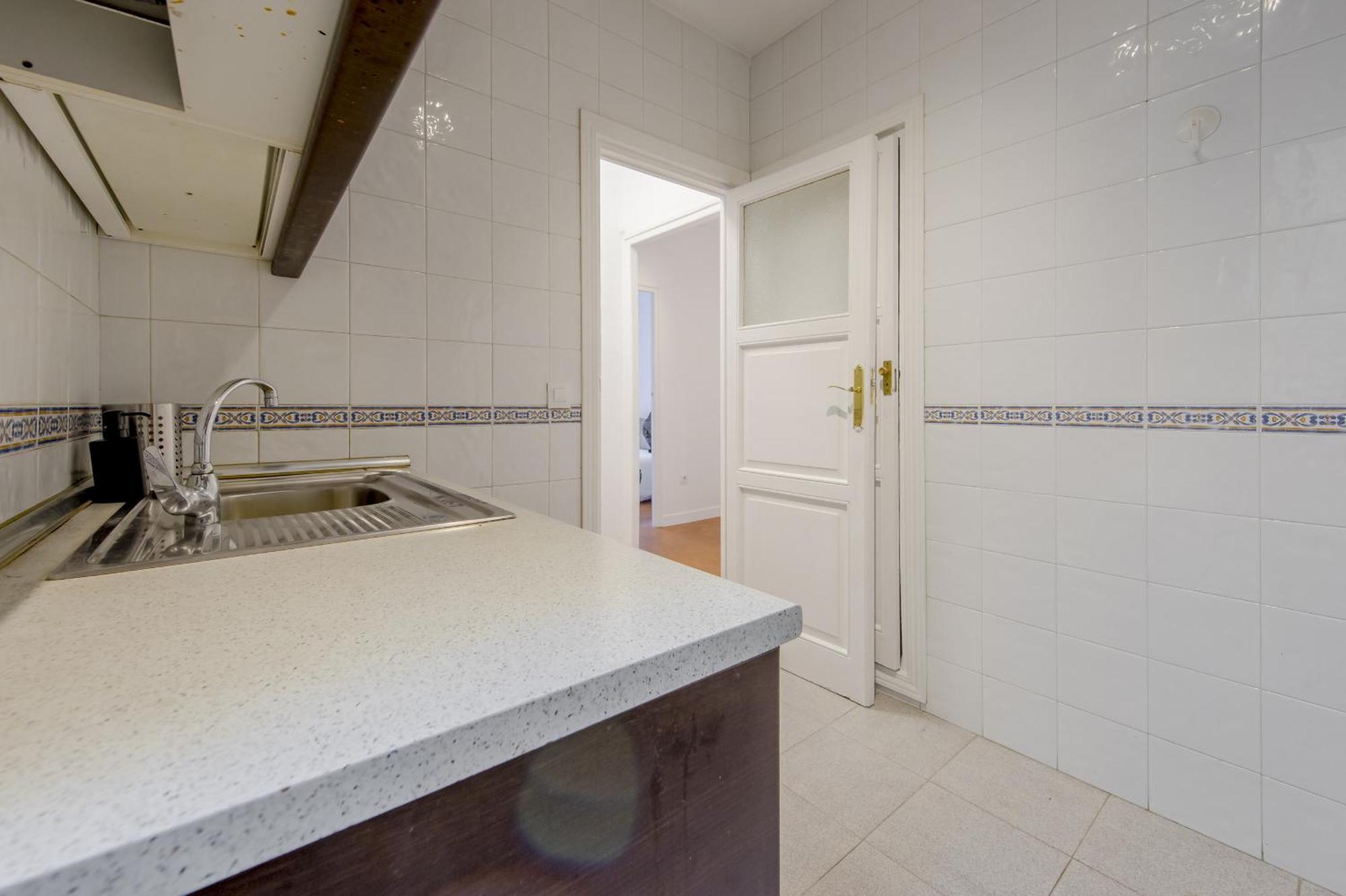 Apartamento Classic 7pax En La Latina-centro De *