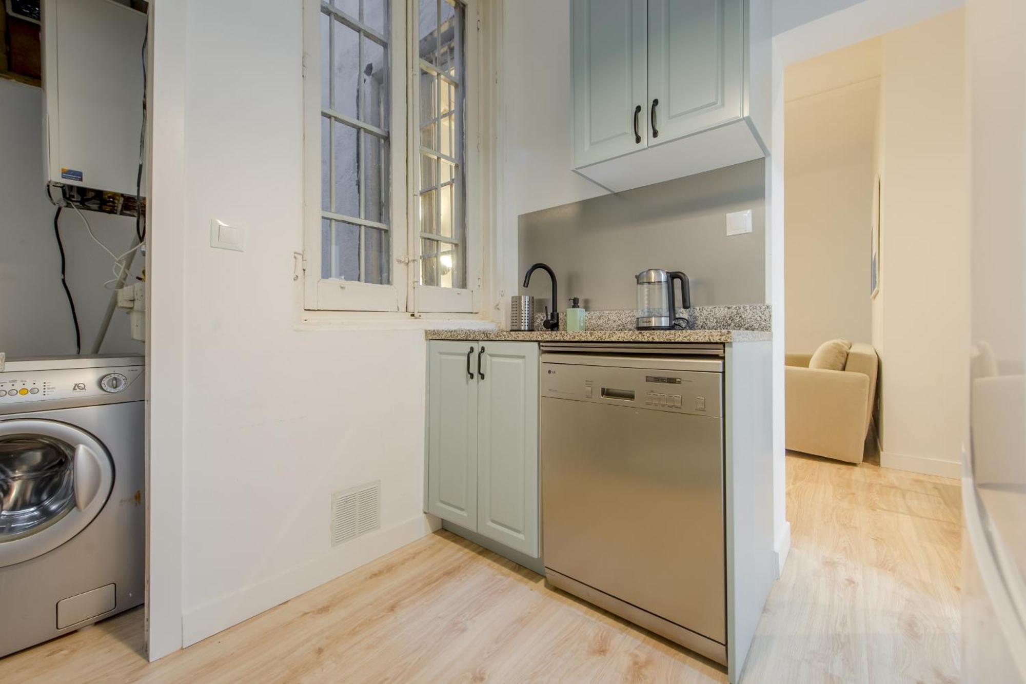 Premium 9pax En Calle Olmo - Centro De E1 Apartment *