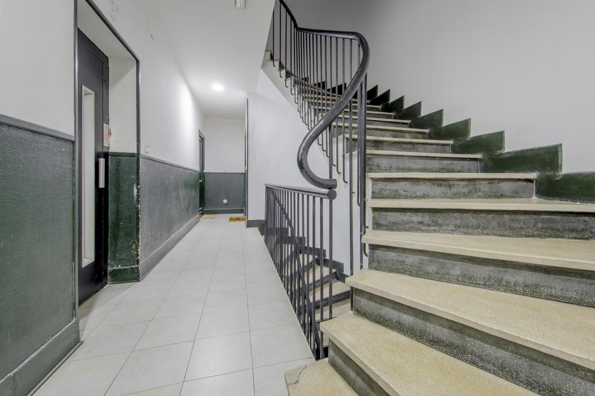 Apartamento Encantador Piso En La Latina - Centro Madrid