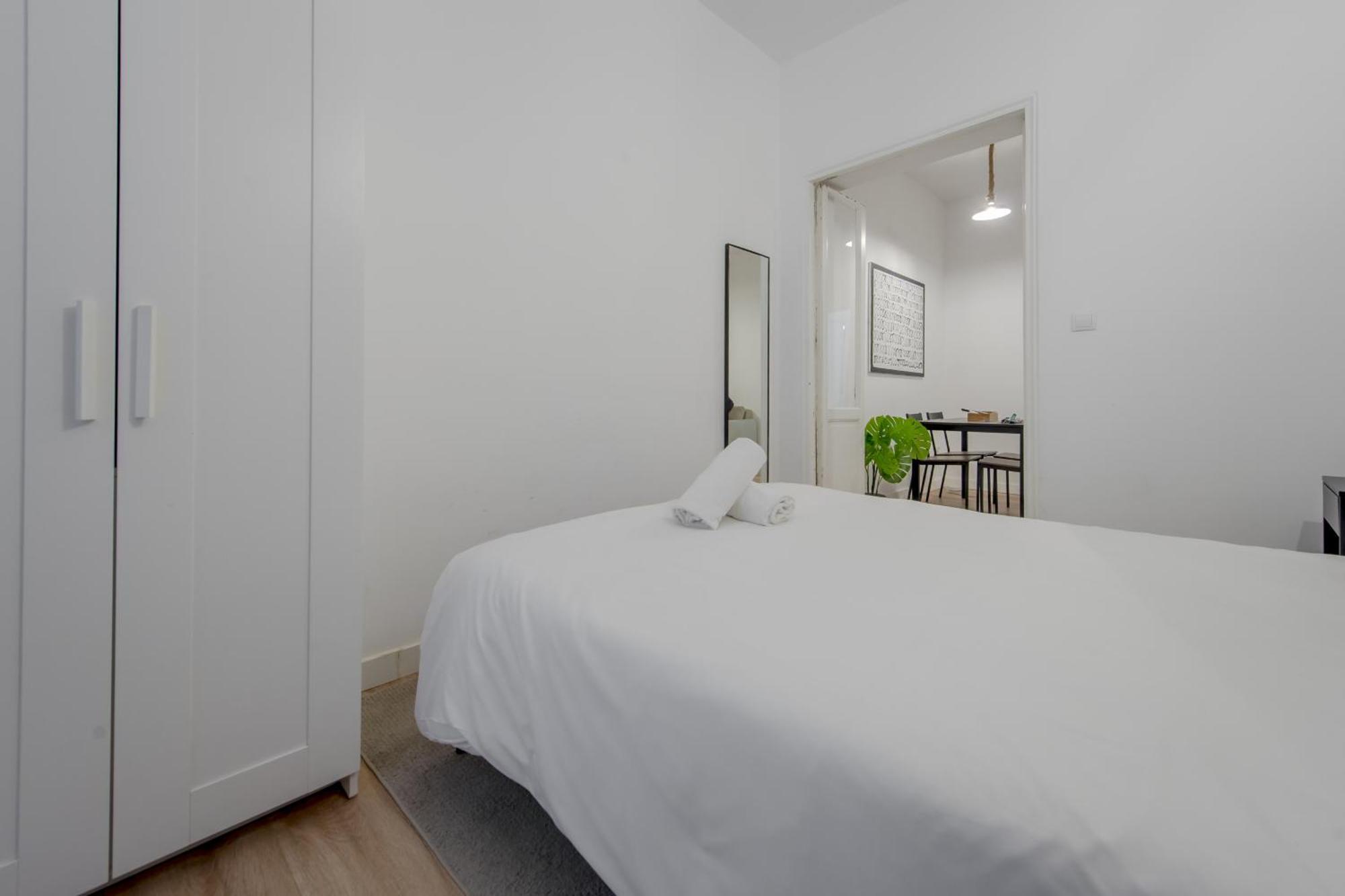 Apartment C-cabeza Cool 7 Al Lado De Tirso De Molina E1 Madrid